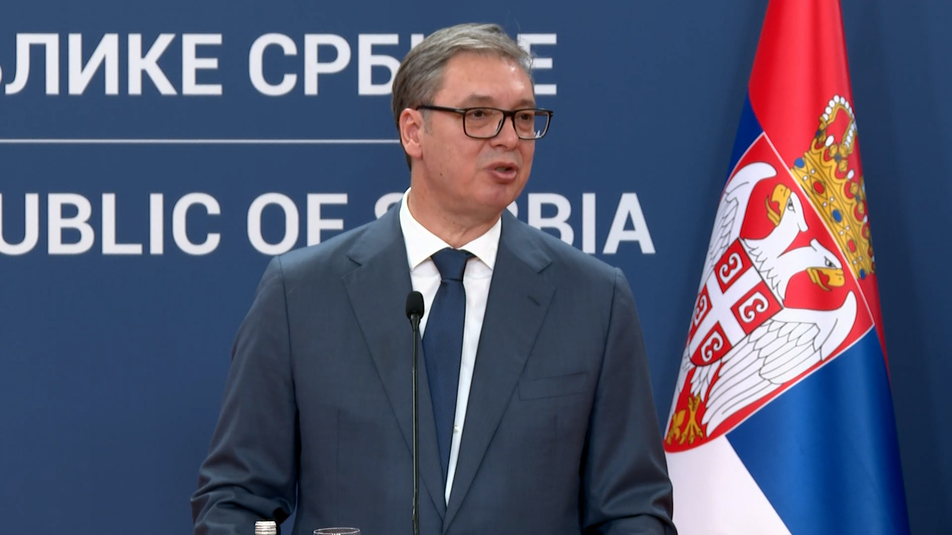Beograd, Aleksandar Vucic predsednik Srbije, zelimo da razgovaramo sa Pristinom, da kroz dijalog resavamo probleme Beograd, Aleksandar Vucic predsednik Srbije, zelimo da razgovaramo sa Pristinom, da kroz dijalog resavamo probleme